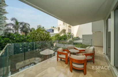 Apartamento de 2 dormitorios en Palm Jumeirah, UAE No. 877