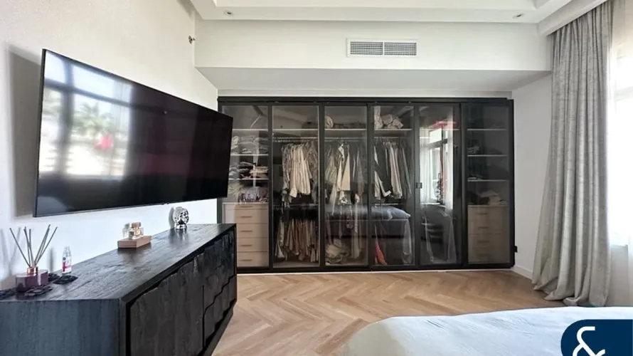 Apartamento de 2 dormitorios en Shoreline Apartments, UAE No. 1367 № 2