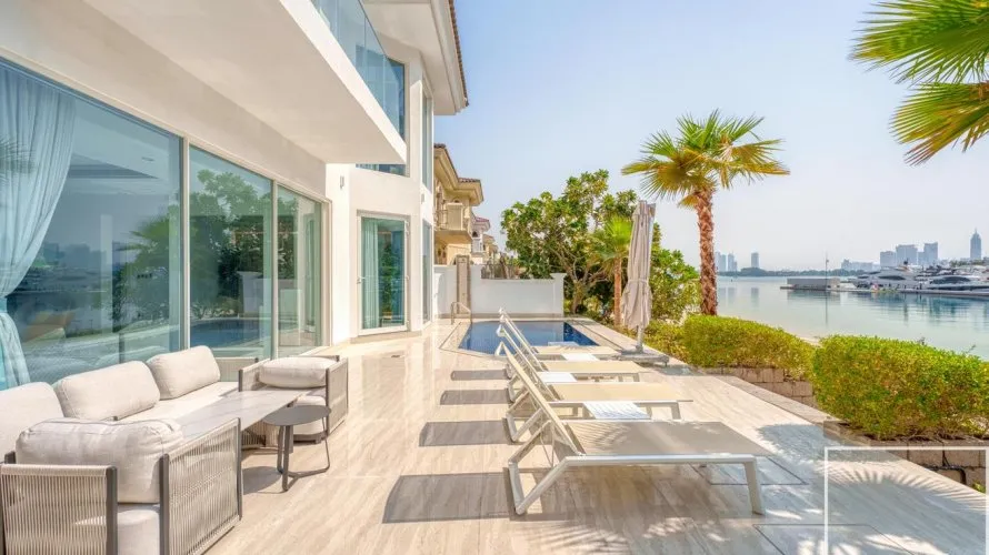 Villa de 6 dormitorios en Garden Homes, UAE No. 1115 № 3