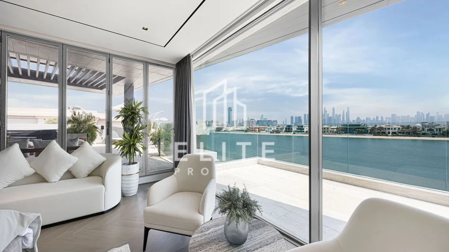 Villa de 6 dormitorios en Signature Villas, UAE No. 1142 № 28