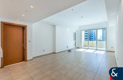 Apartamento de 2 dormitorios en MARINA RESIDENCES Palm Jumeirah, UAE No. 1211