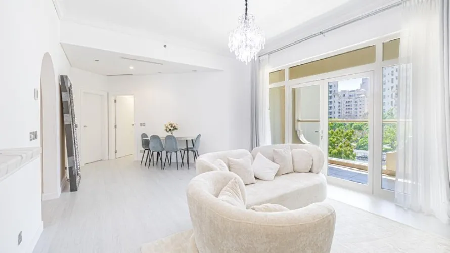 Apartamento de 2 dormitorios en Palm Jumeirah, UAE No. 690 № 2