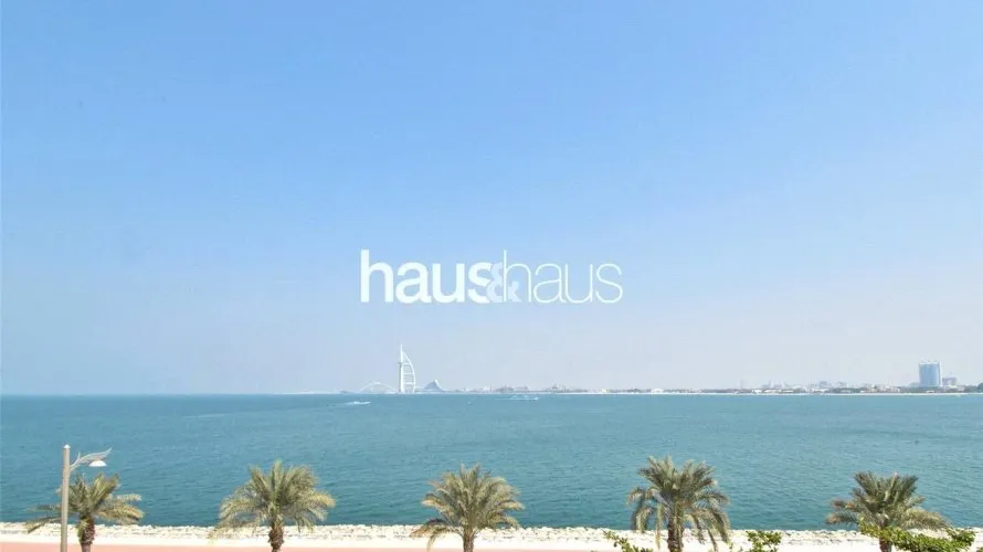 Apartamento de 1 dormitorio en Palm Jumeirah, UAE No. 553 № 1