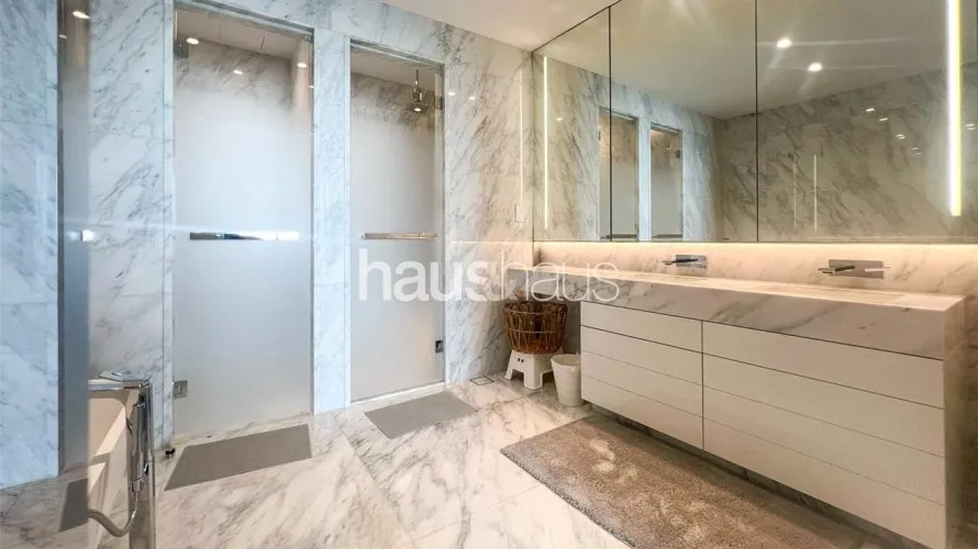 Apartamento de 4 dormitorios en Atlantis The Royal Residences, UAE No. 599 № 10