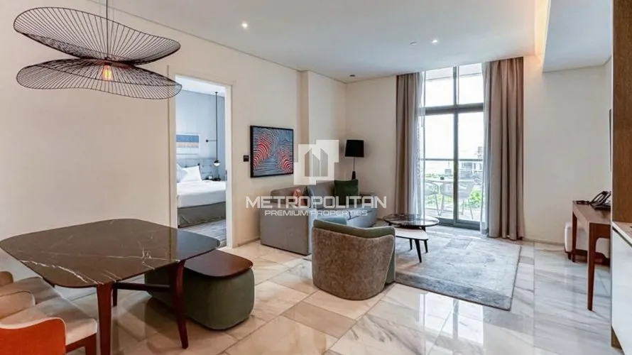 Apartamento de 2 dormitorios en Palm Jumeirah, UAE No. 955 № 3