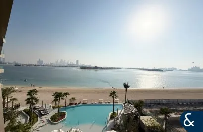 Apartamento de 3 dormitorios en Palm Jumeirah, UAE No. 1158