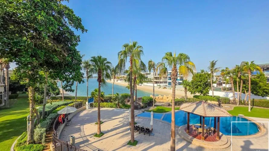 Villa de 4 dormitorios en Palm Jumeirah, UAE No. 1104 № 6