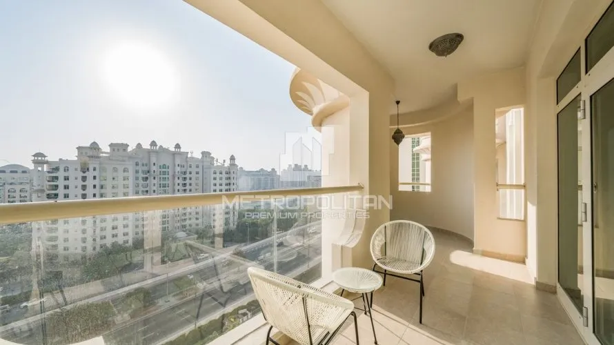 Apartamento de 2 dormitorios en Shoreline Apartments, UAE No. 444 № 14