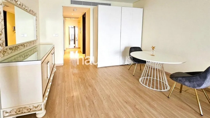 Apartamento de 1 dormitorio en Palm Jumeirah, UAE No. 568 № 3