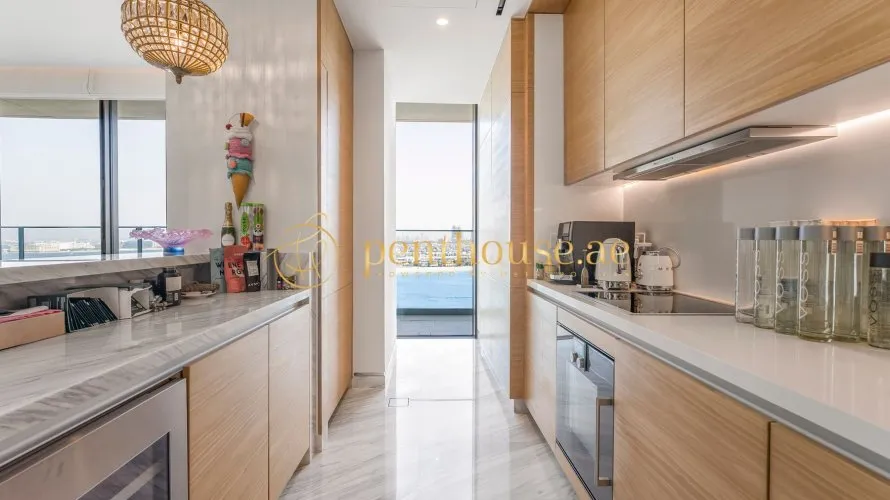 Apartamento de 2 dormitorios en Palm Jumeirah, UAE No. 442 № 13