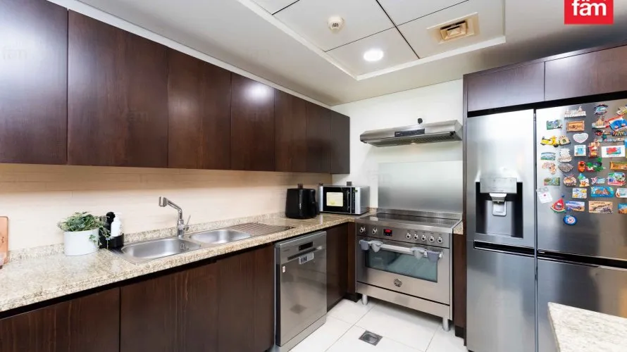 Apartamento de 3 dormitorios en Palm Jumeirah, UAE No. 514 № 5