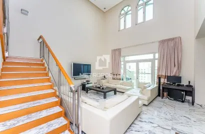 Ático de 4 dormitorios en Shoreline Apartments, UAE No. 987