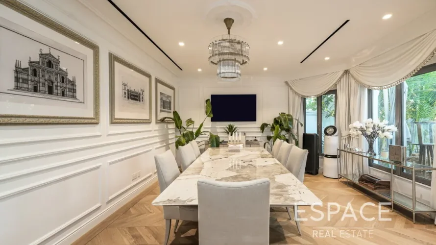 Villa de 4 dormitorios en Palm Jumeirah, UAE No. 884 № 5