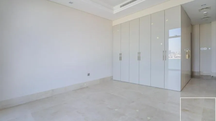 Apartamento de 2 dormitorios en The Crescent, UAE No. 1125 № 6