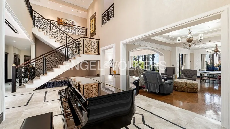 Villa de 5 dormitorios en Palm Jumeirah, UAE No. 1340 № 8
