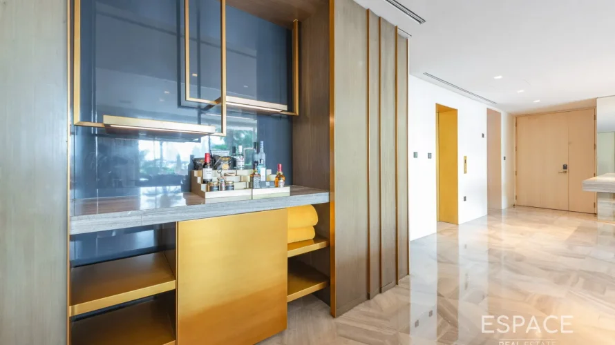 Villa de 5 dormitorios en Palm Jumeirah, UAE No. 865 № 14