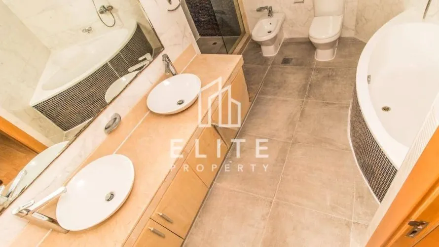 Apartamento de 3 dormitorios en Shoreline Apartments, UAE No. 1147 № 12