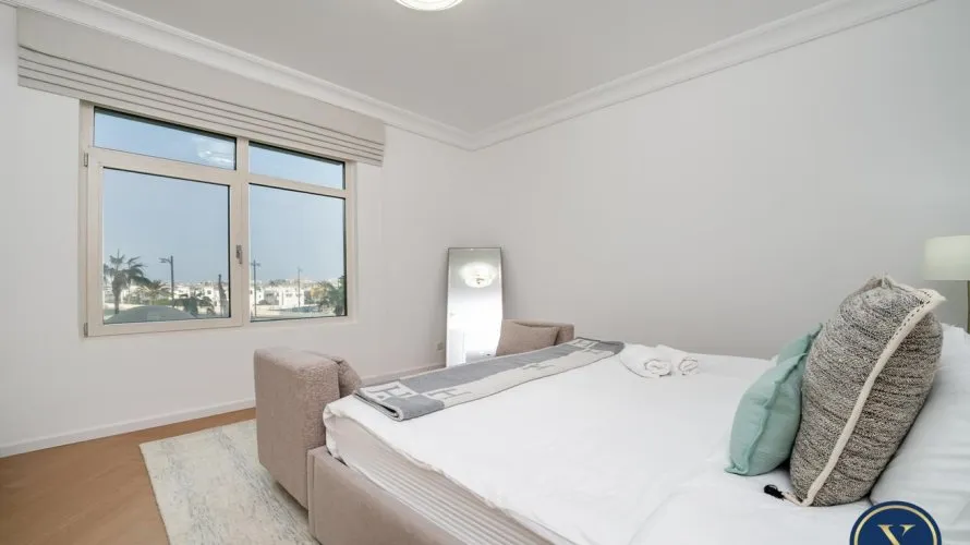 Apartamento de 2 dormitorios en Shoreline Apartments, UAE No. 613 № 11