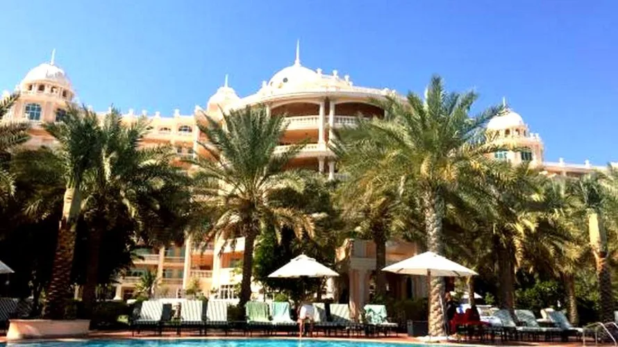 Apartamento de 3 dormitorios en Kempinski Palm Residence, UAE No. 158 № 5
