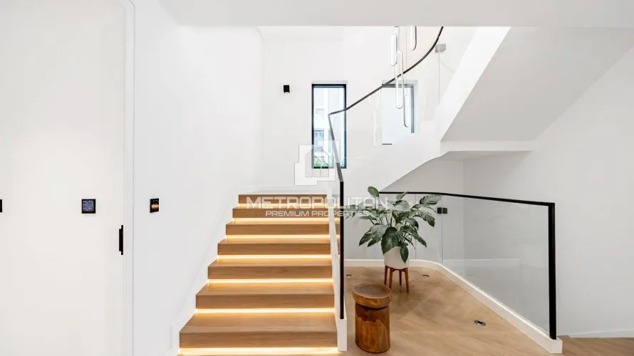 Villa de 5 dormitorios en Palm Jumeirah, UAE No. 966 № 10