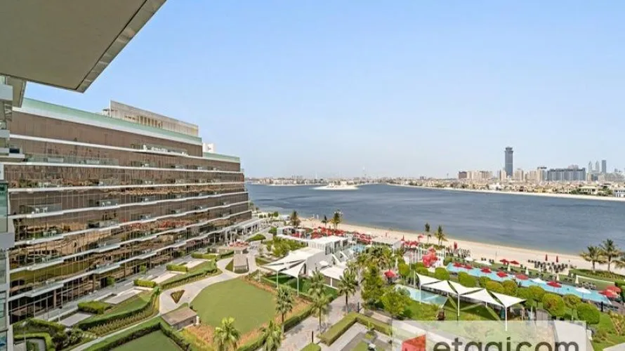 Apartamento de 3 dormitorios en The Crescent, UAE No. 400 № 22