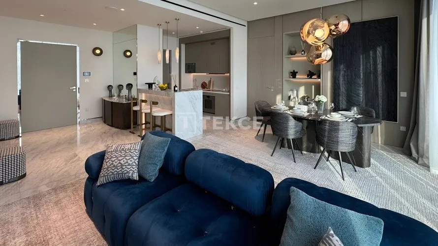 Apartamento de 2 dormitorios en Palm Jumeirah, UAE No. 657 № 3