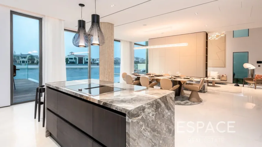 Villa de 5 dormitorios en Palm Jumeirah, UAE No. 890 № 10