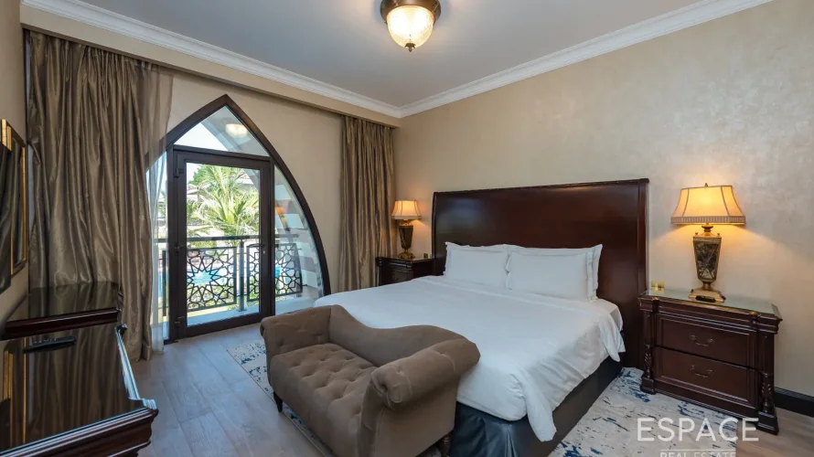 Villa de 4 dormitorios en Palm Jumeirah, UAE No. 870 № 7