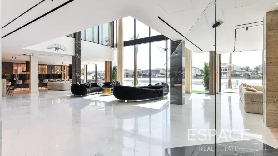 Villa de 6 dormitorios en Palm Jumeirah, UAE No. 892 № 2