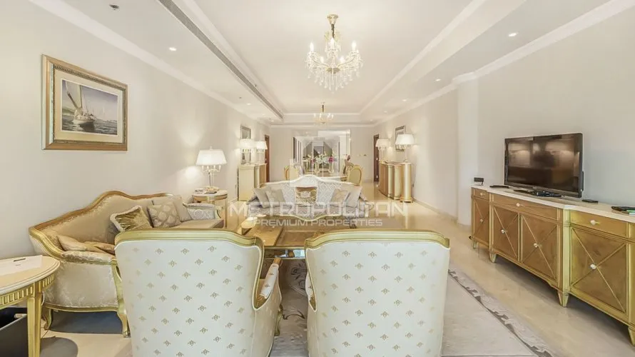 Apartamento de 4 dormitorios en Palm Jumeirah, UAE No. 942 № 3