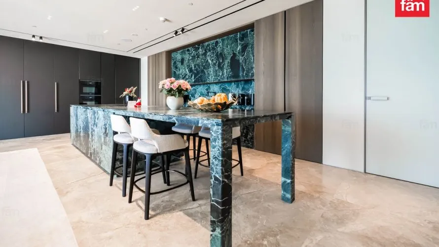 Apartamento de 2 dormitorios en Palm Jumeirah, UAE No. 477 № 5