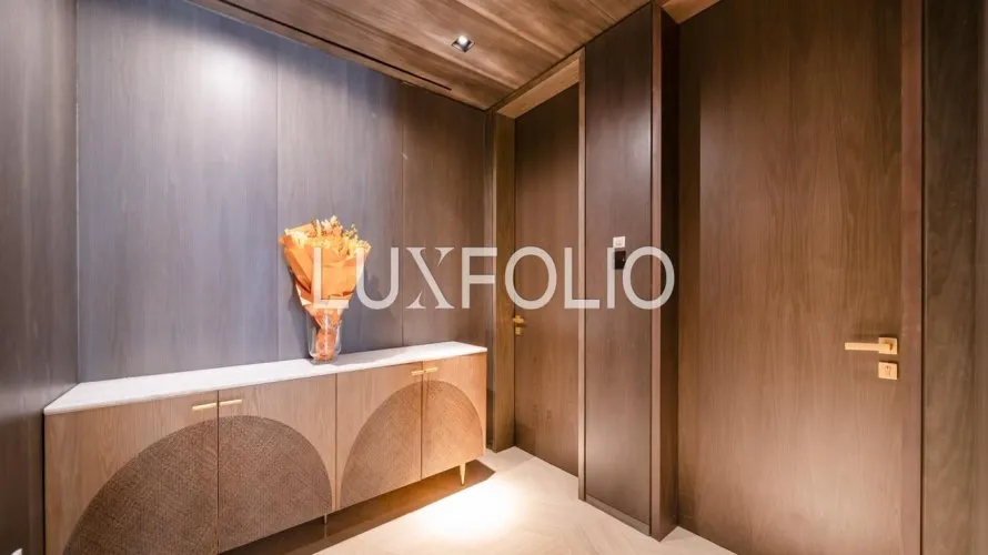 Apartamento de 2 dormitorios en FIVE Palm Jumeirah, UAE No. 636 № 2