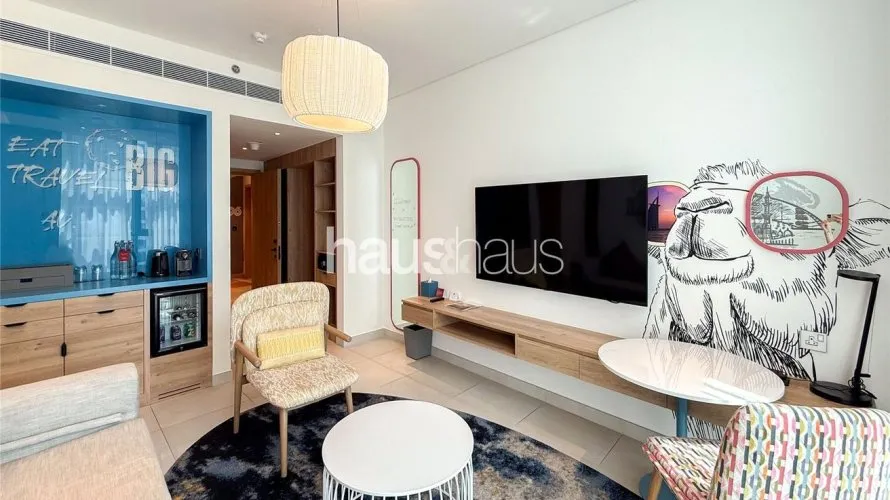 Apartamento de 1 dormitorio en Seven Palm, UAE No. 562 № 1