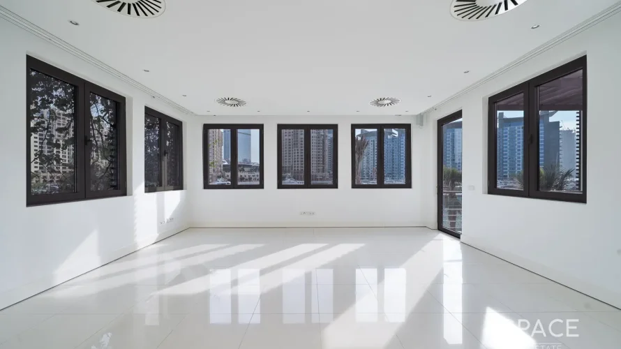 Villa de 6 dormitorios en Palm Jumeirah, UAE No. 1093