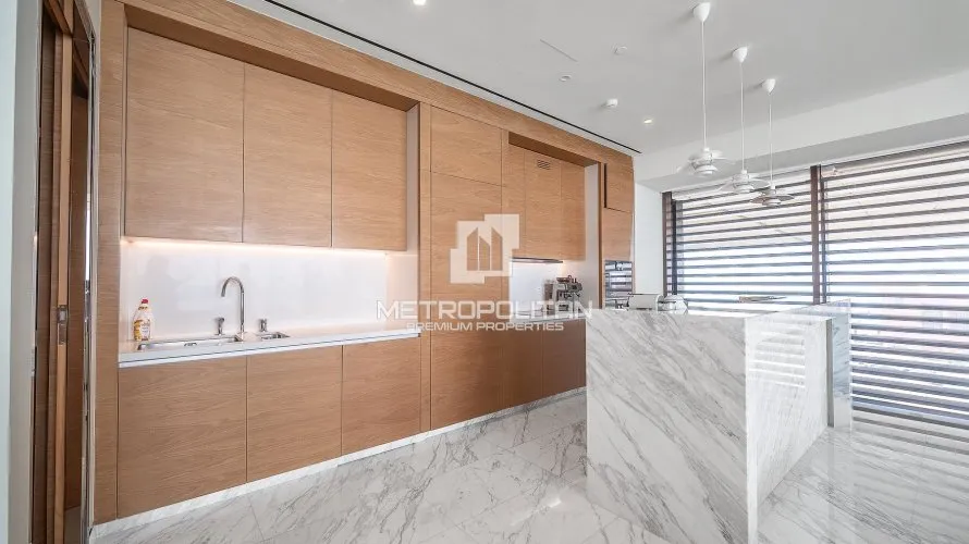 Apartamento de 2 dormitorios en Palm Jumeirah, UAE No. 1024 № 5