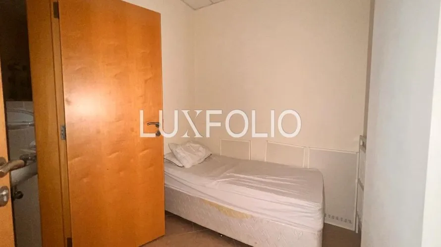 Apartamento de 3 dormitorios en Shoreline Apartments, UAE No. 649 № 7