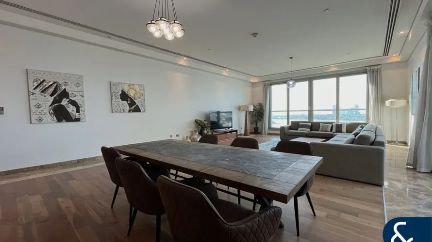 Apartamento de 4 dormitorios en The Crescent, UAE No. 1075 № 8