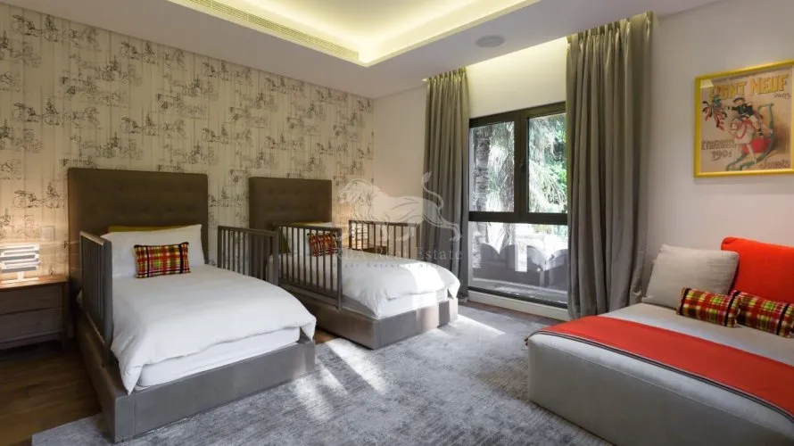 Villa de 4 dormitorios en Canal Cove Villas, UAE No. 404 № 3