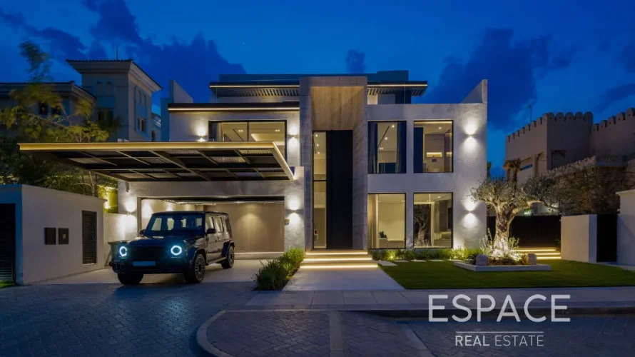 Villa de 6 dormitorios en Palm Jumeirah, UAE No. 889