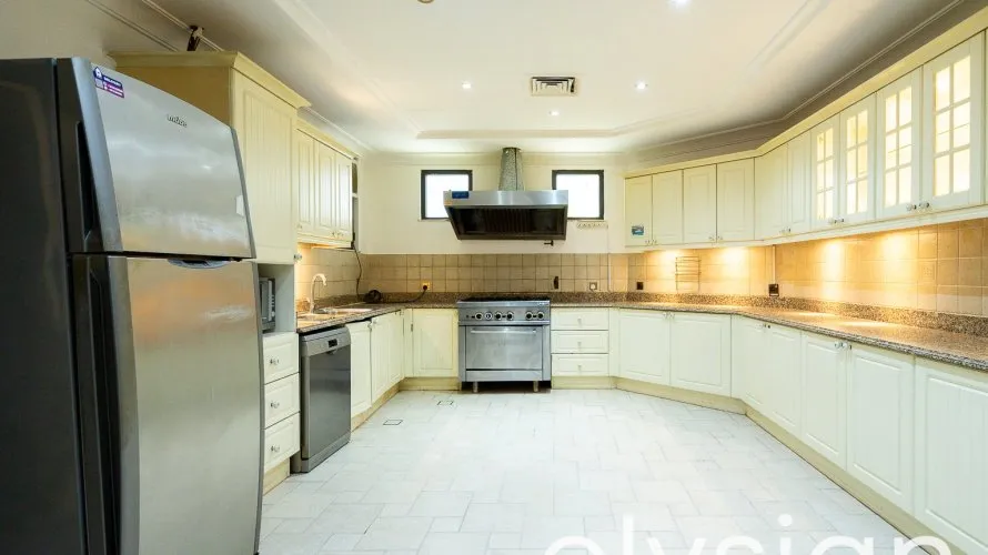 Villa de 4 dormitorios en Garden Homes, UAE No. 421 № 18