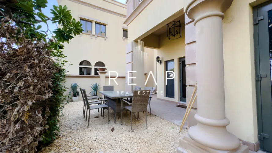 Villa de 3 dormitorios en Canal Cove Villas, UAE No. 357 № 24