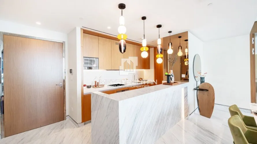 Apartamento de 2 dormitorios en Palm Jumeirah, UAE No. 989 № 2