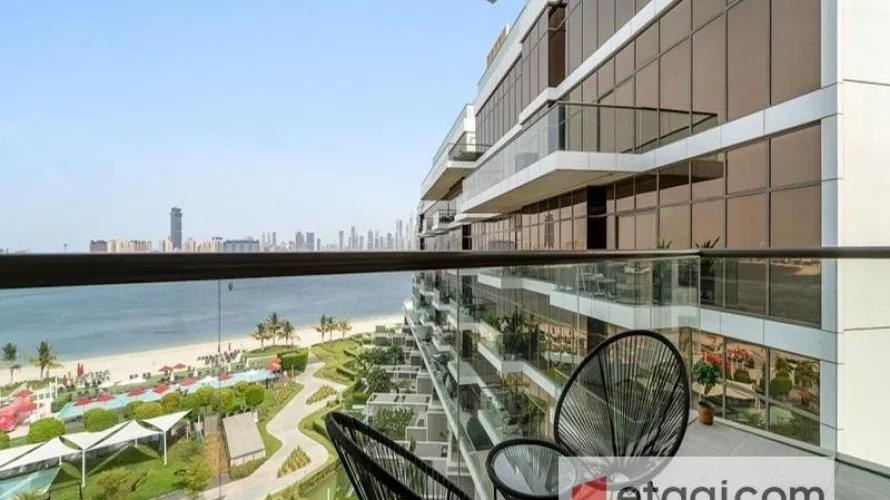 Apartamento de 3 dormitorios en The Crescent, UAE No. 400 № 23