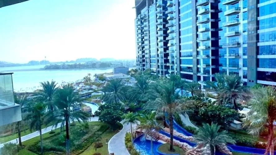 Apartamento de 2 dormitorios en Palm Jumeirah, UAE No. 161 № 2