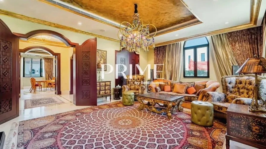 Villa de 5 dormitorios en Palm Jumeirah, UAE No. 747 № 3