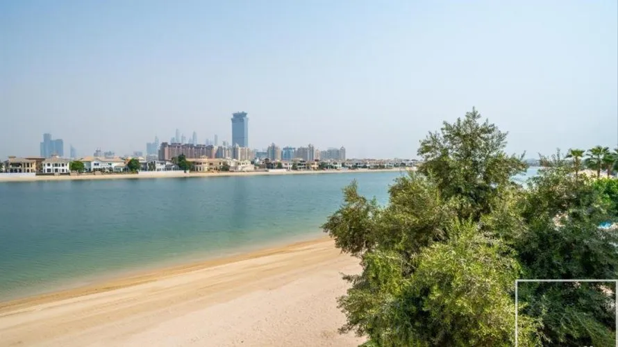 Villa de 4 dormitorios en Garden Homes, UAE No. 1109