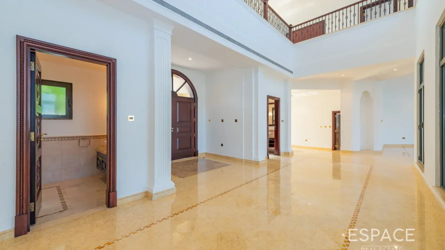 Villa de 6 dormitorios en Palm Jumeirah, UAE No. 880 № 9