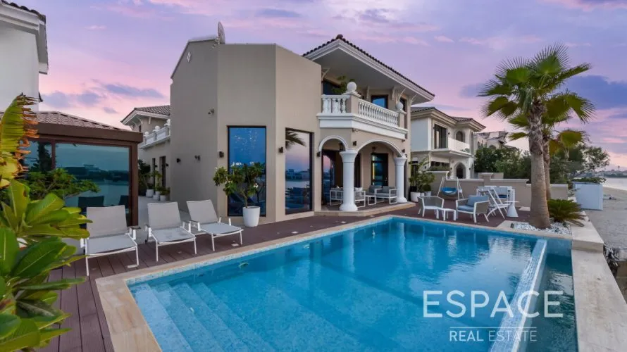 Villa de 3 dormitorios en Palm Jumeirah, UAE No. 861