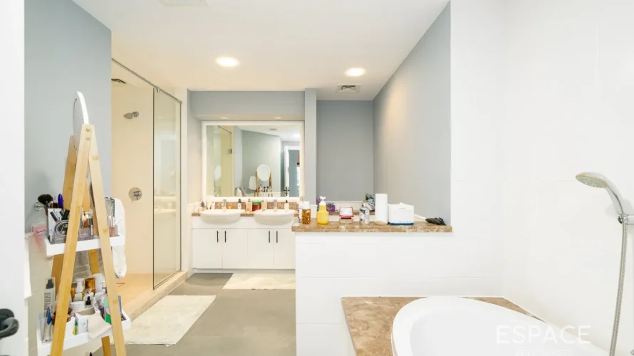 Apartamento de 2 dormitorios en Palm Jumeirah, UAE No. 860 № 5