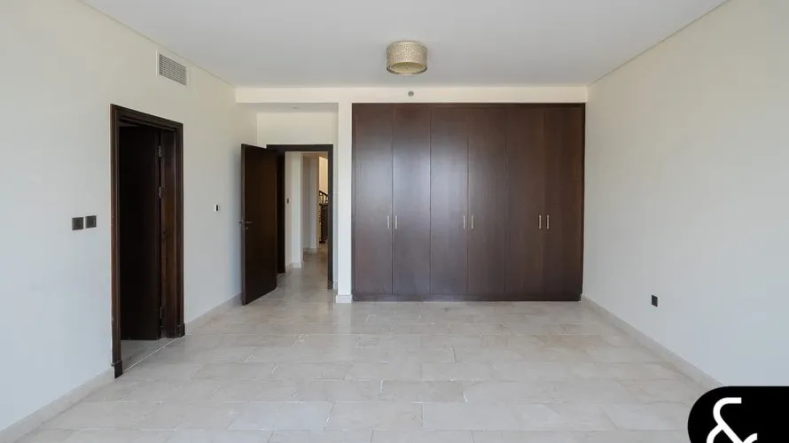 Villa de 5 dormitorios en Kingdom of Sheba, UAE No. 1060 № 7